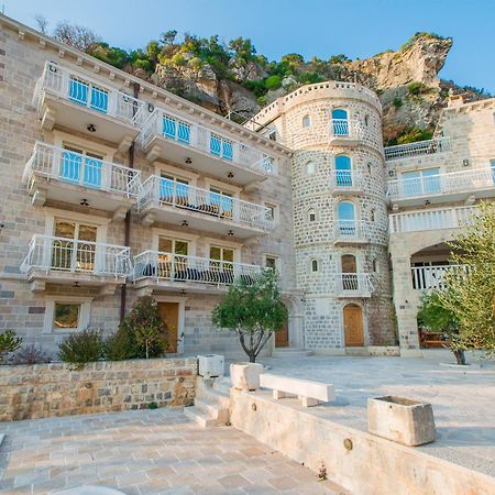 Apartments Pietra Mare Petrovac 外观 照片