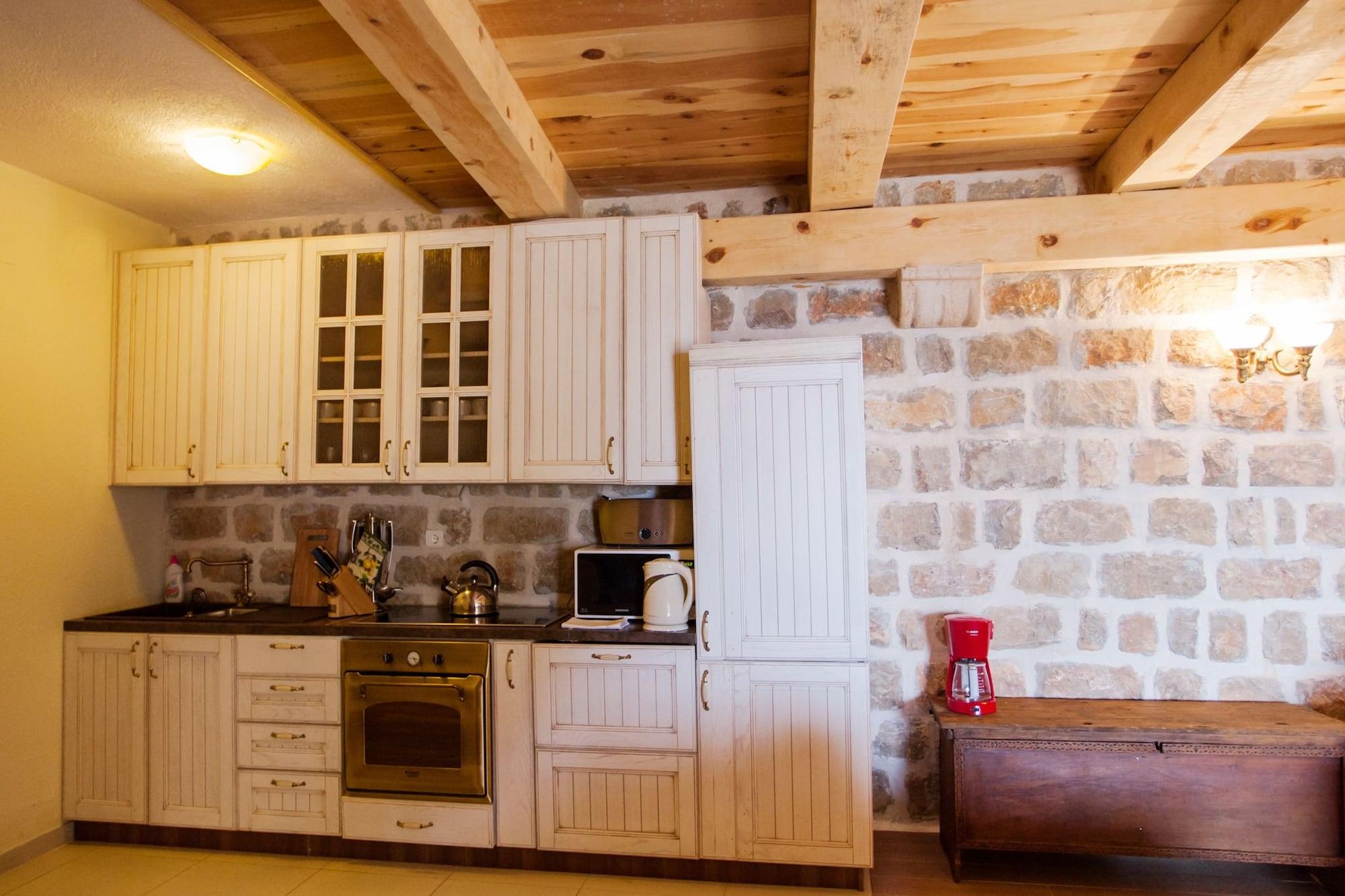 Apartments Pietra Mare Petrovac 外观 照片