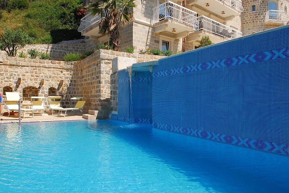 Apartments Pietra Mare Petrovac 外观 照片