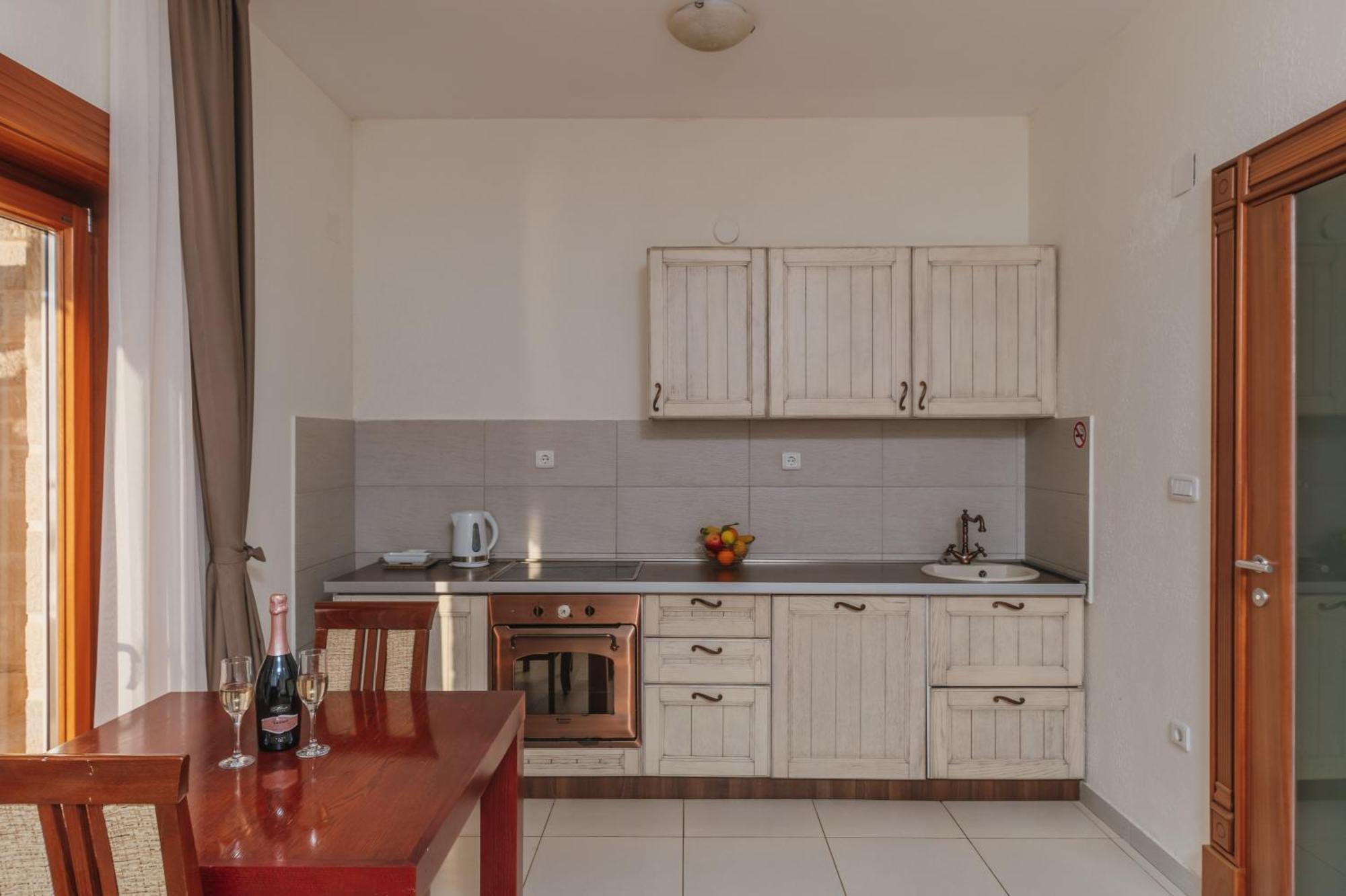 Apartments Pietra Mare Petrovac 客房 照片