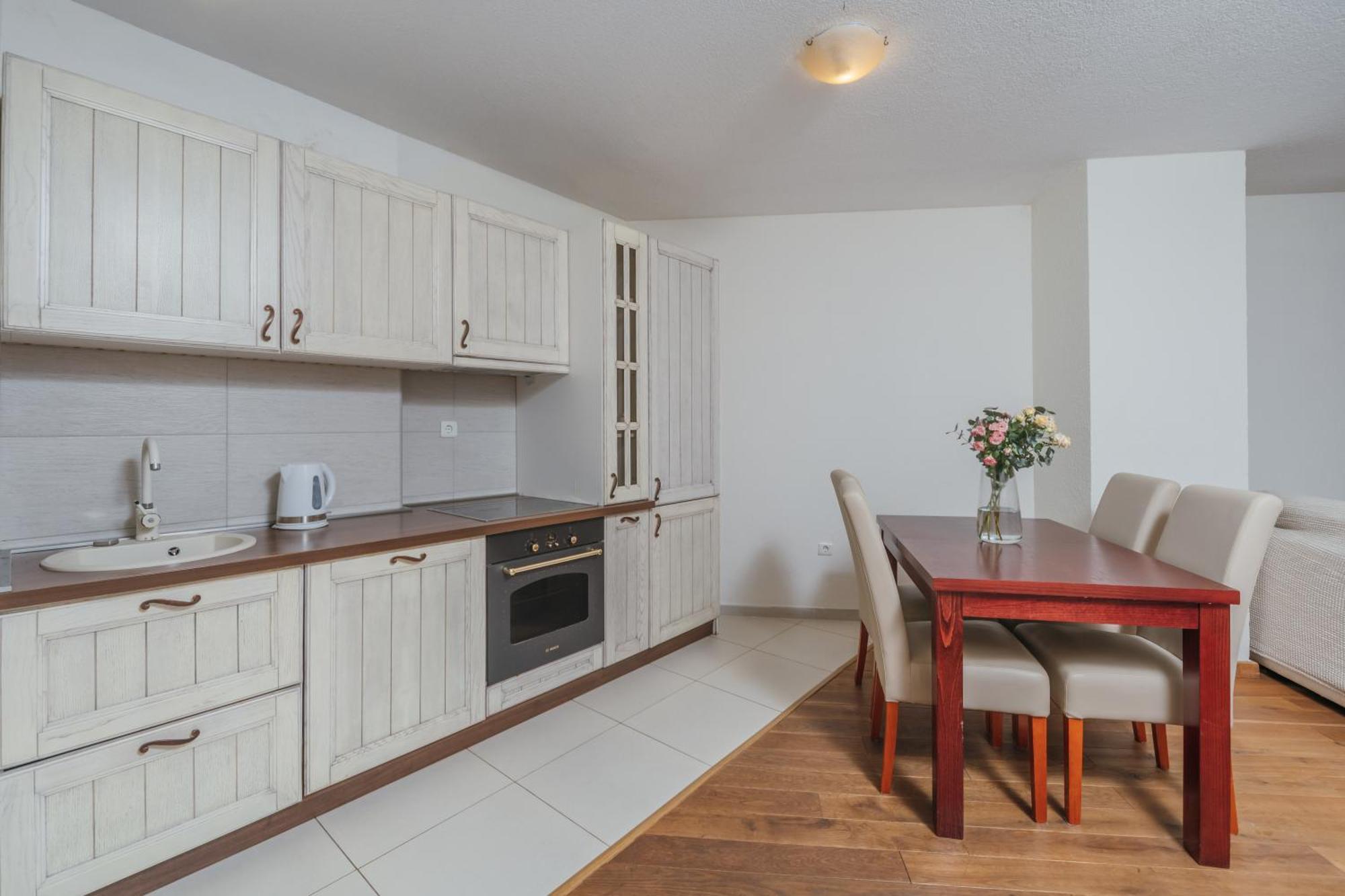 Apartments Pietra Mare Petrovac 客房 照片