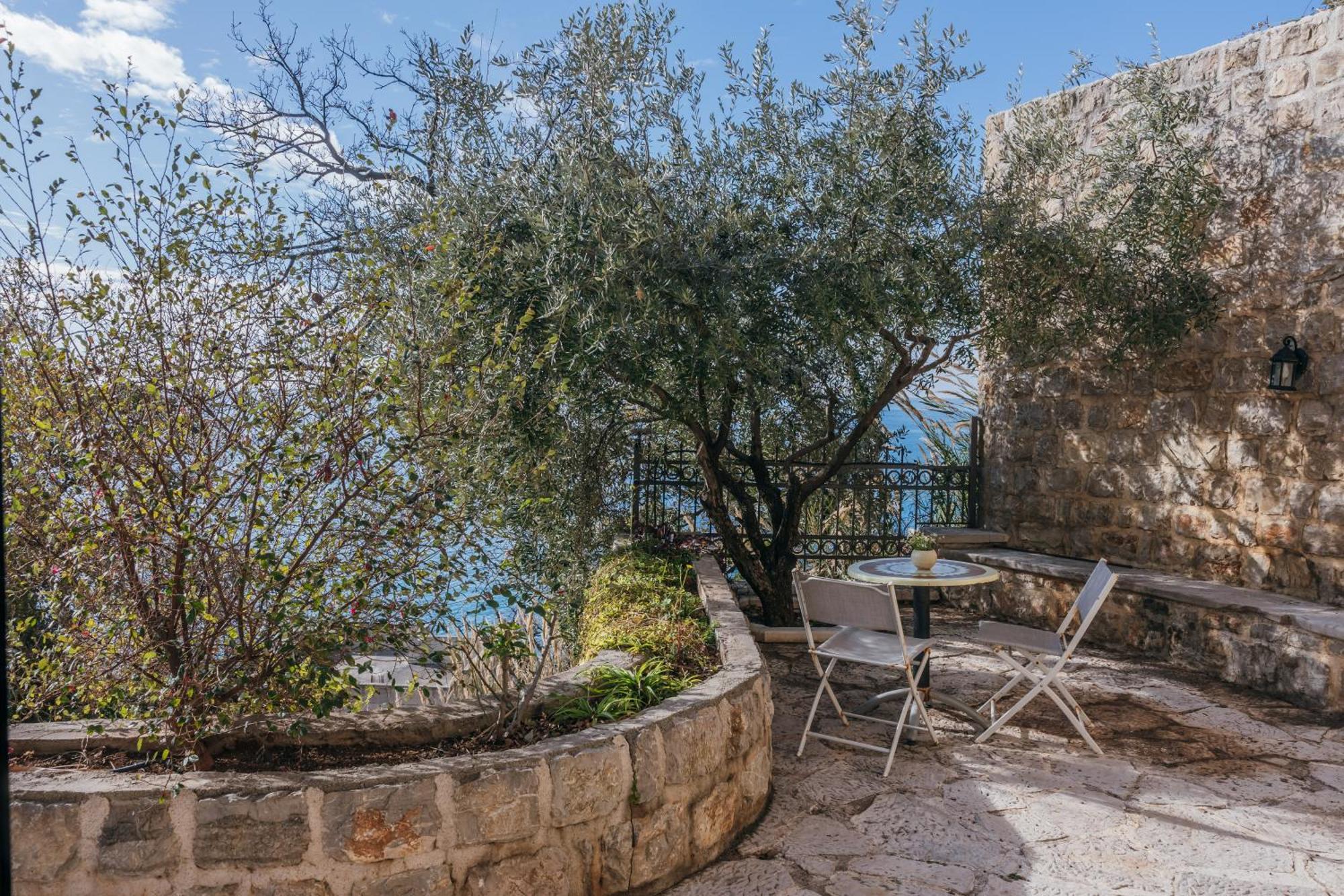 Apartments Pietra Mare Petrovac 客房 照片