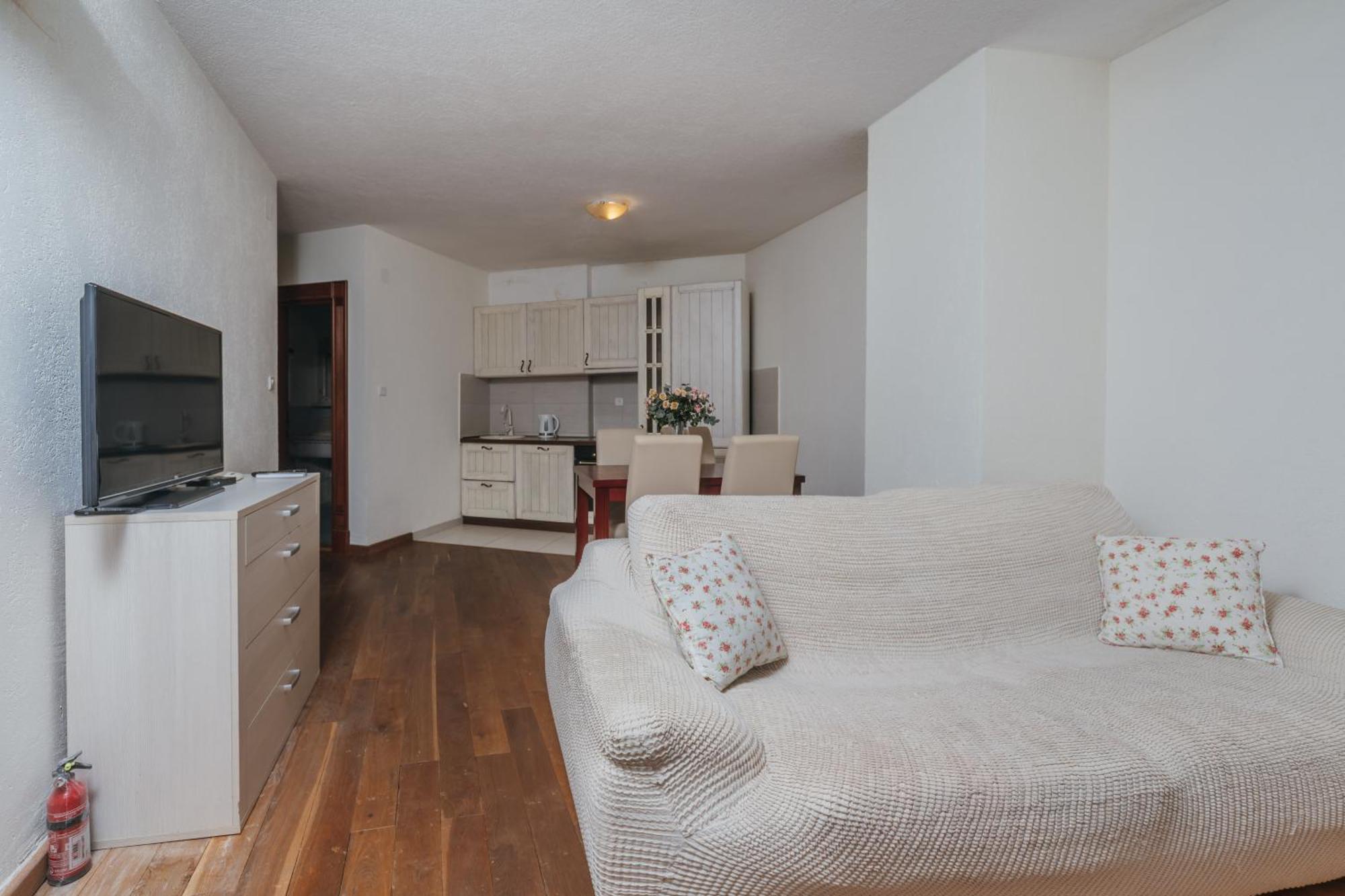 Apartments Pietra Mare Petrovac 客房 照片